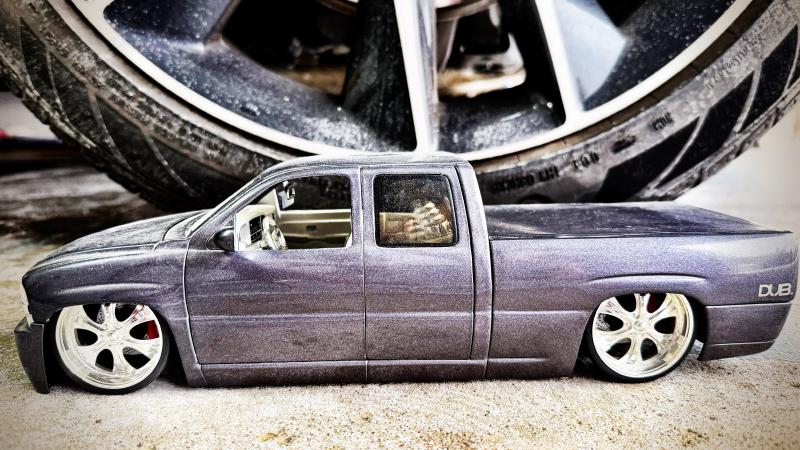 Lowrider Tuck and low profile tire and rim
